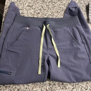 Figs Petite Jogger Scrub Pants